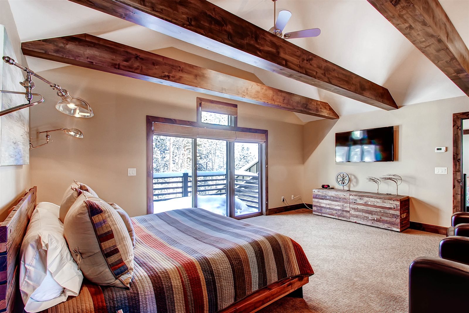 Amber Manor - Image 16