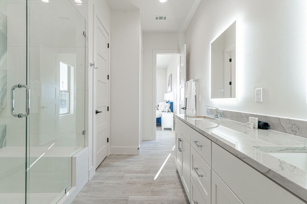 Clark Villa - Image 22