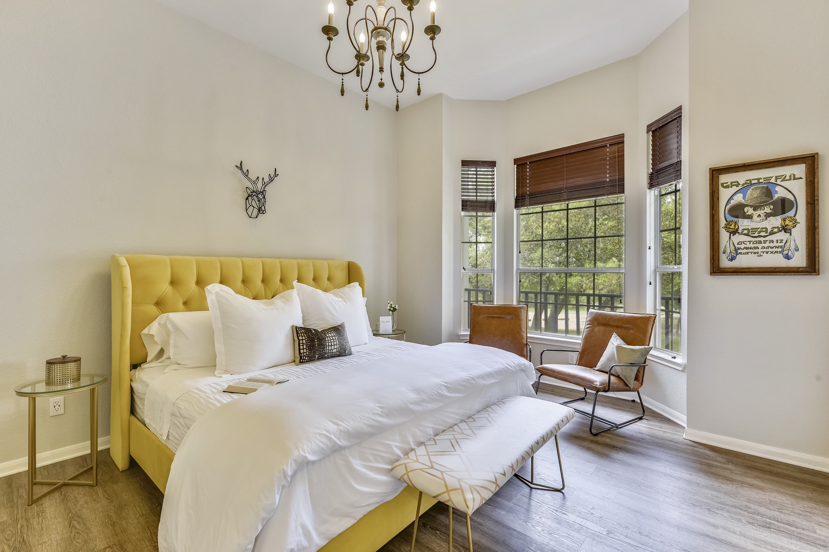 Sundown Manor - Image 26