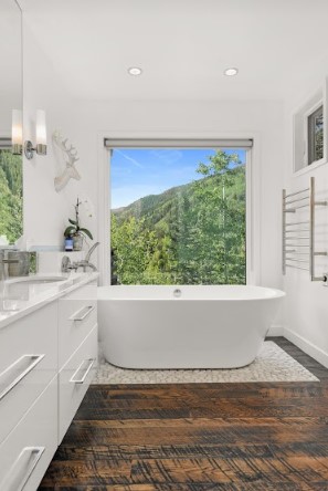 Eastwood House - Image 8