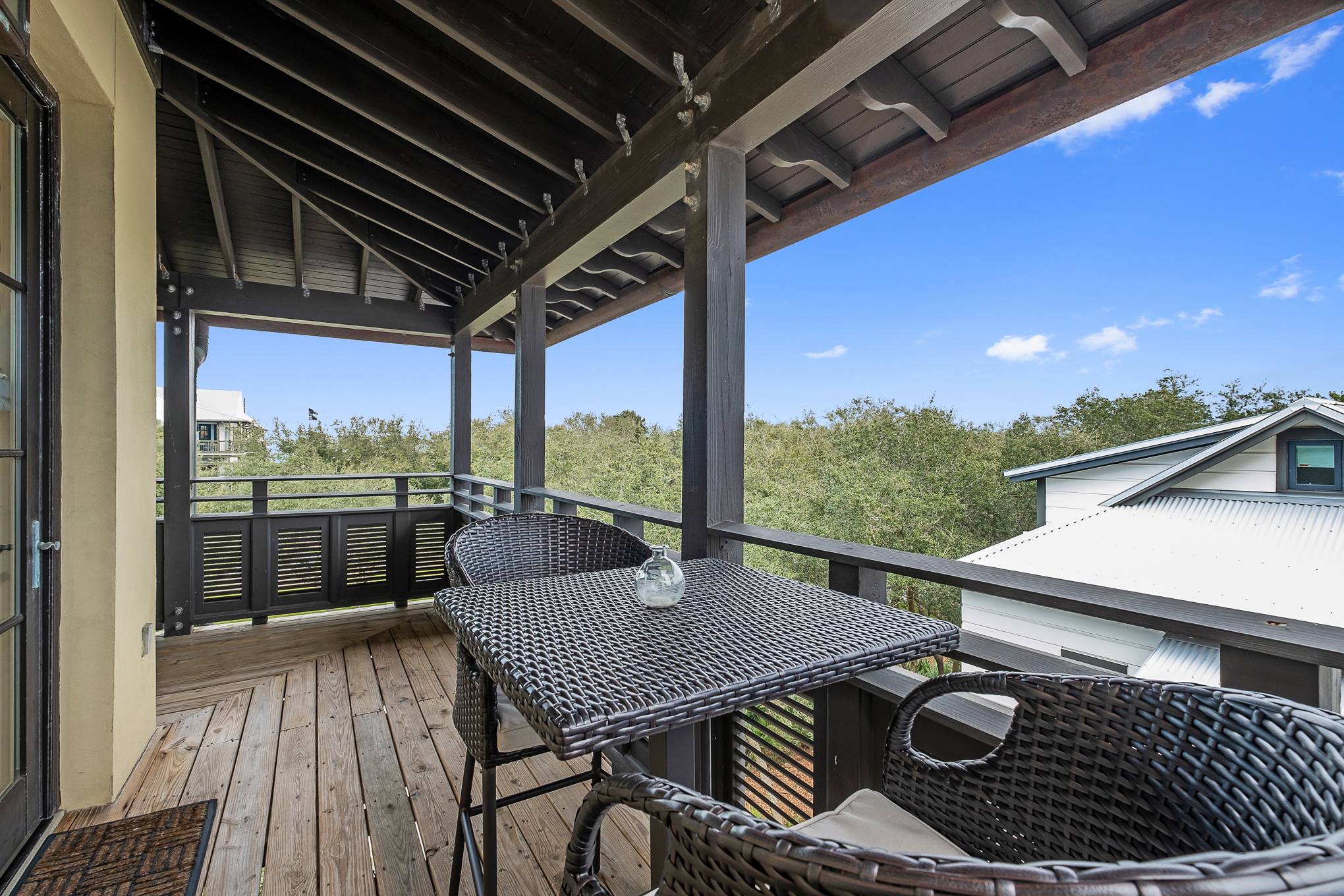 Lagoon Home - Image 32