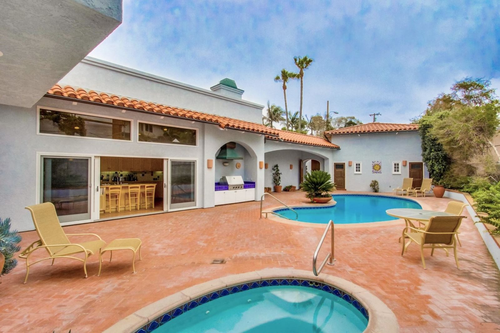 Beachside Place - Image 39