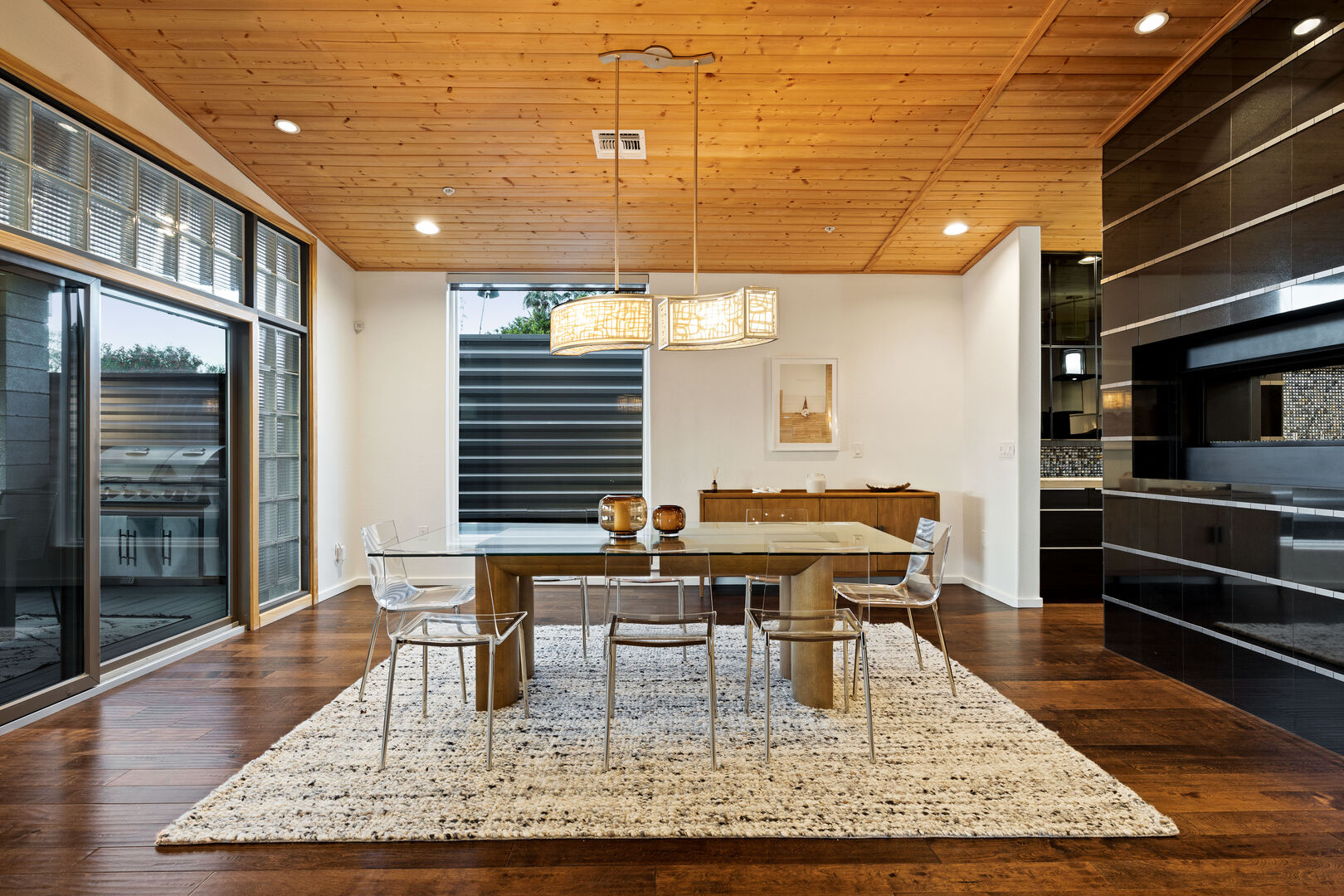 Waterfall House - Image 6