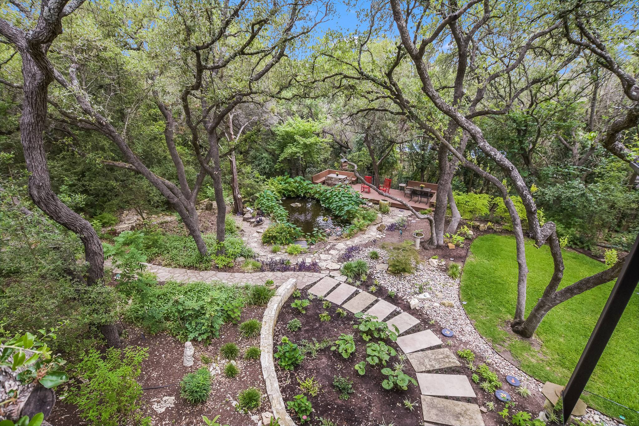 Pecan House - Image 37