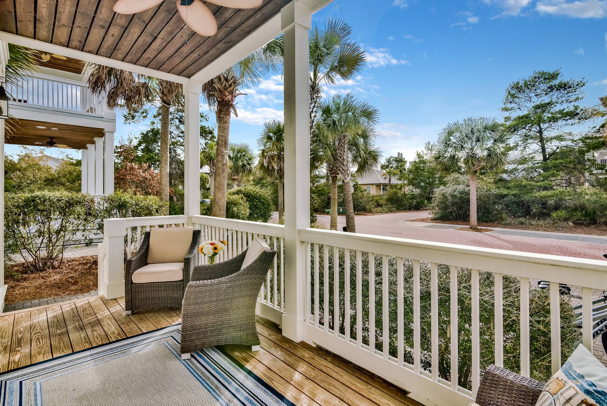 Blue Crab House - Image 31