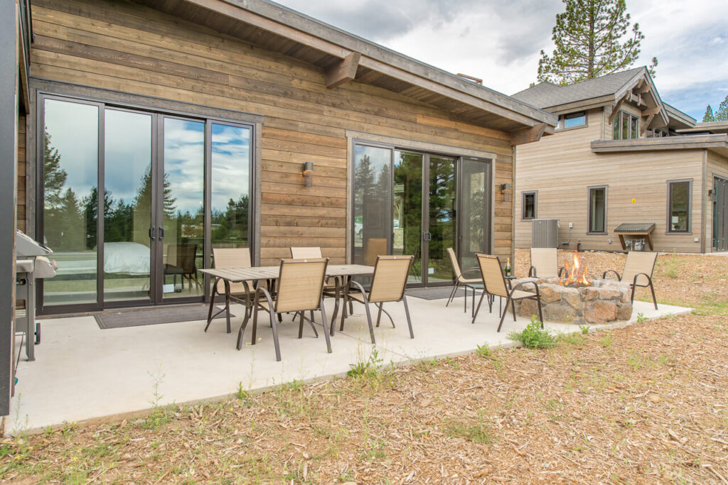 Mountain Hemlock Home - Image 31