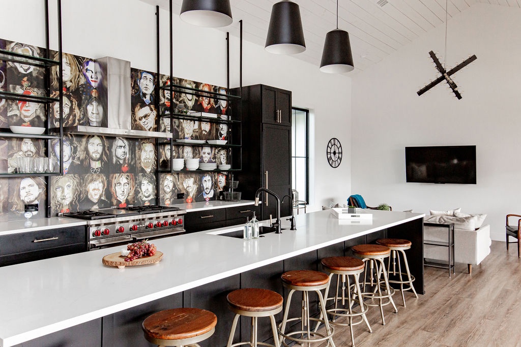 Sundown Manor - Image 45