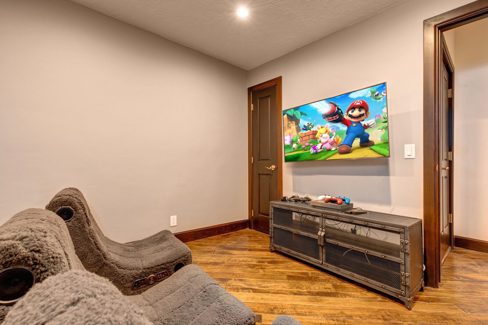 Ski Run House - Image 18