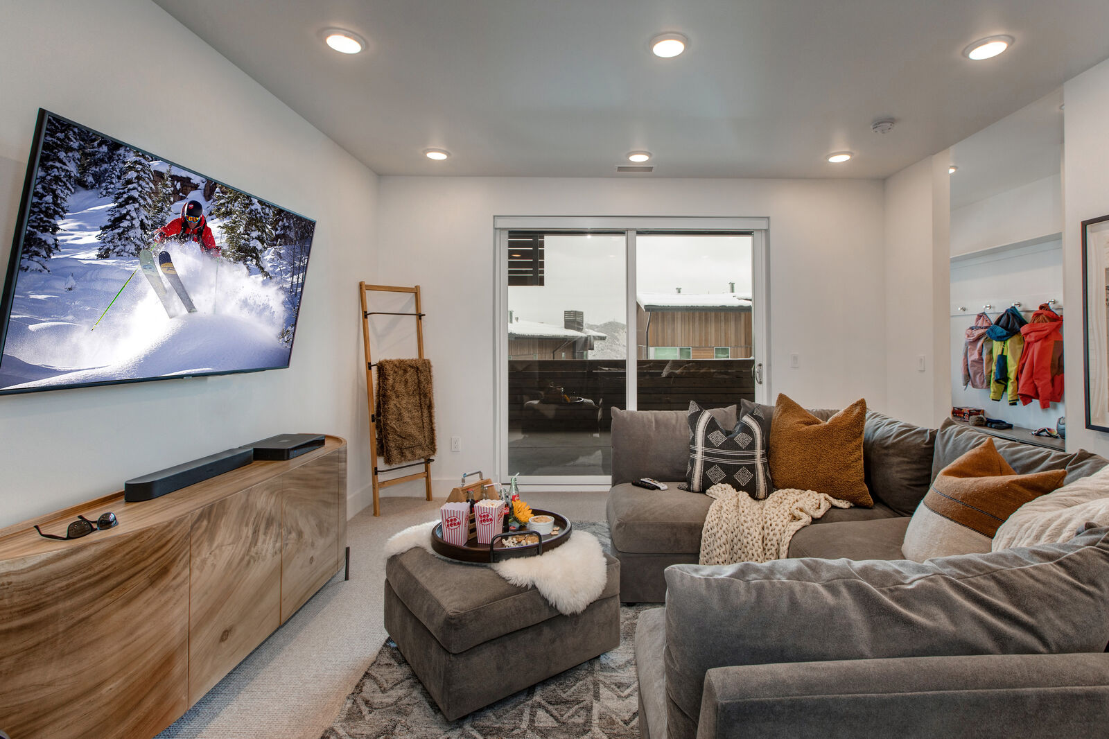 West House - Image 46