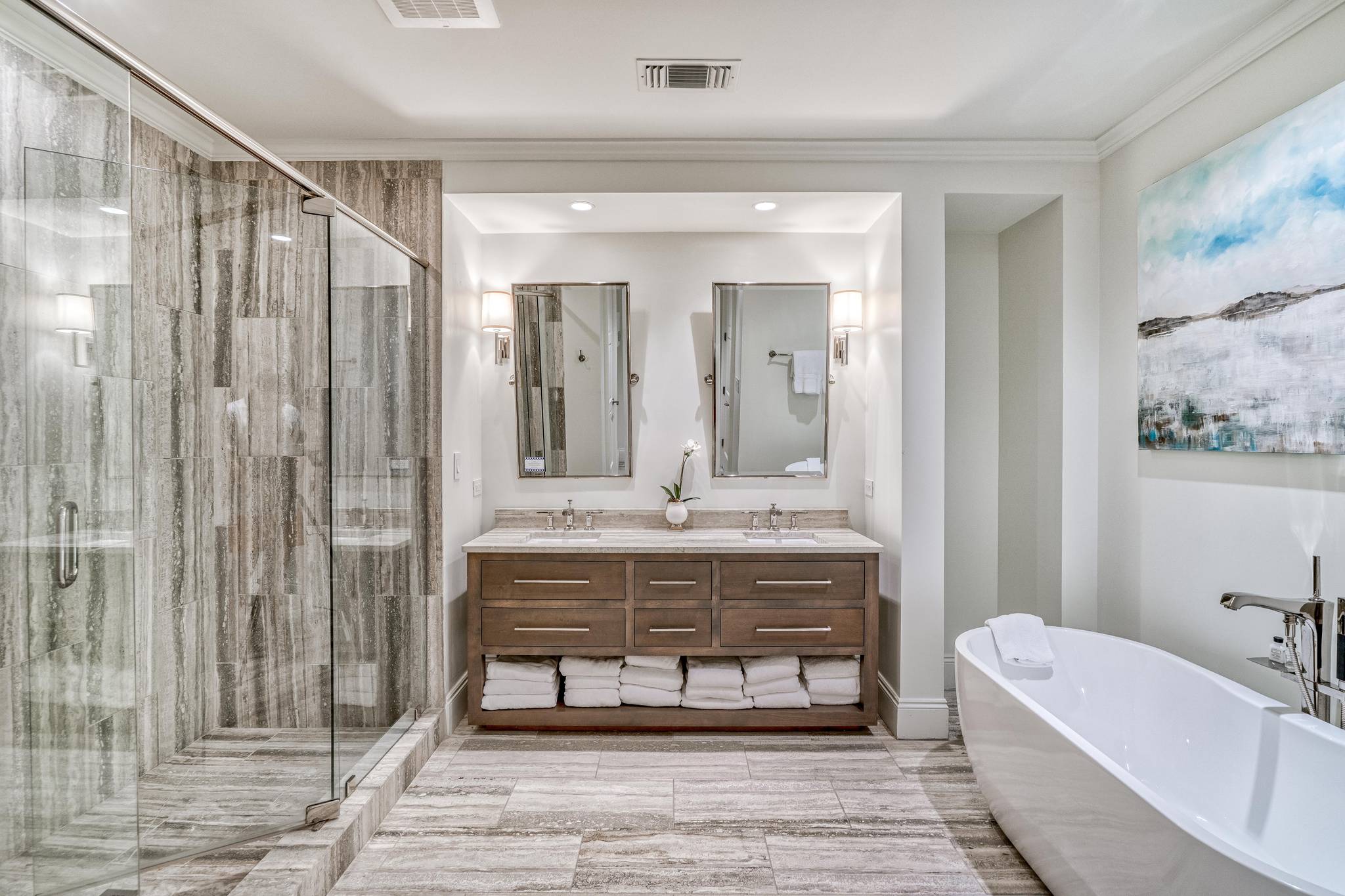 Blue Oasis Home - Image 17