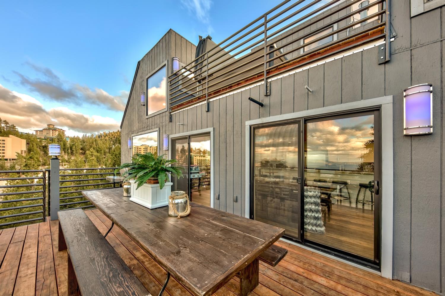 Sapphire House - Image 32