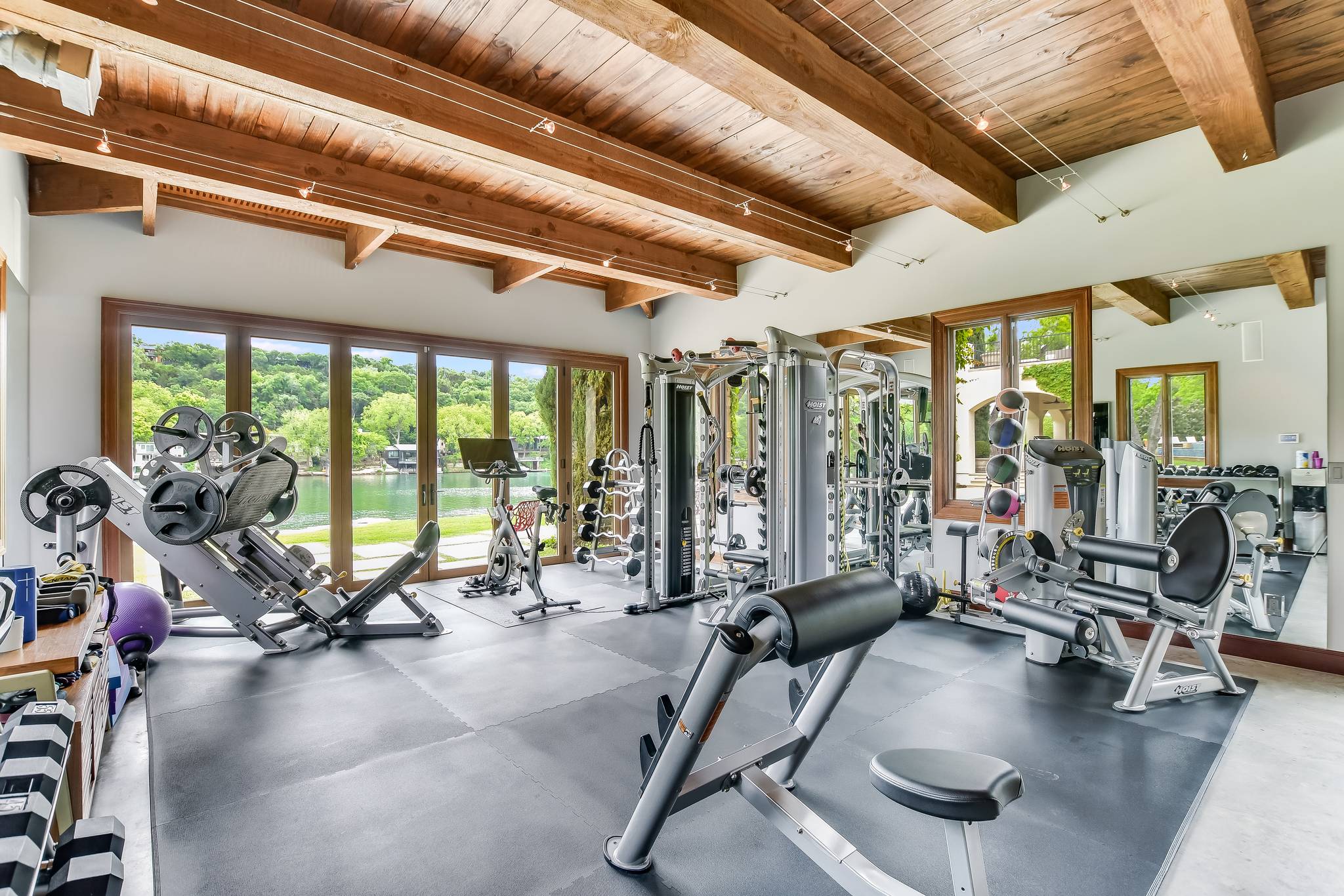 Southern Magnolia Estate - Image 10