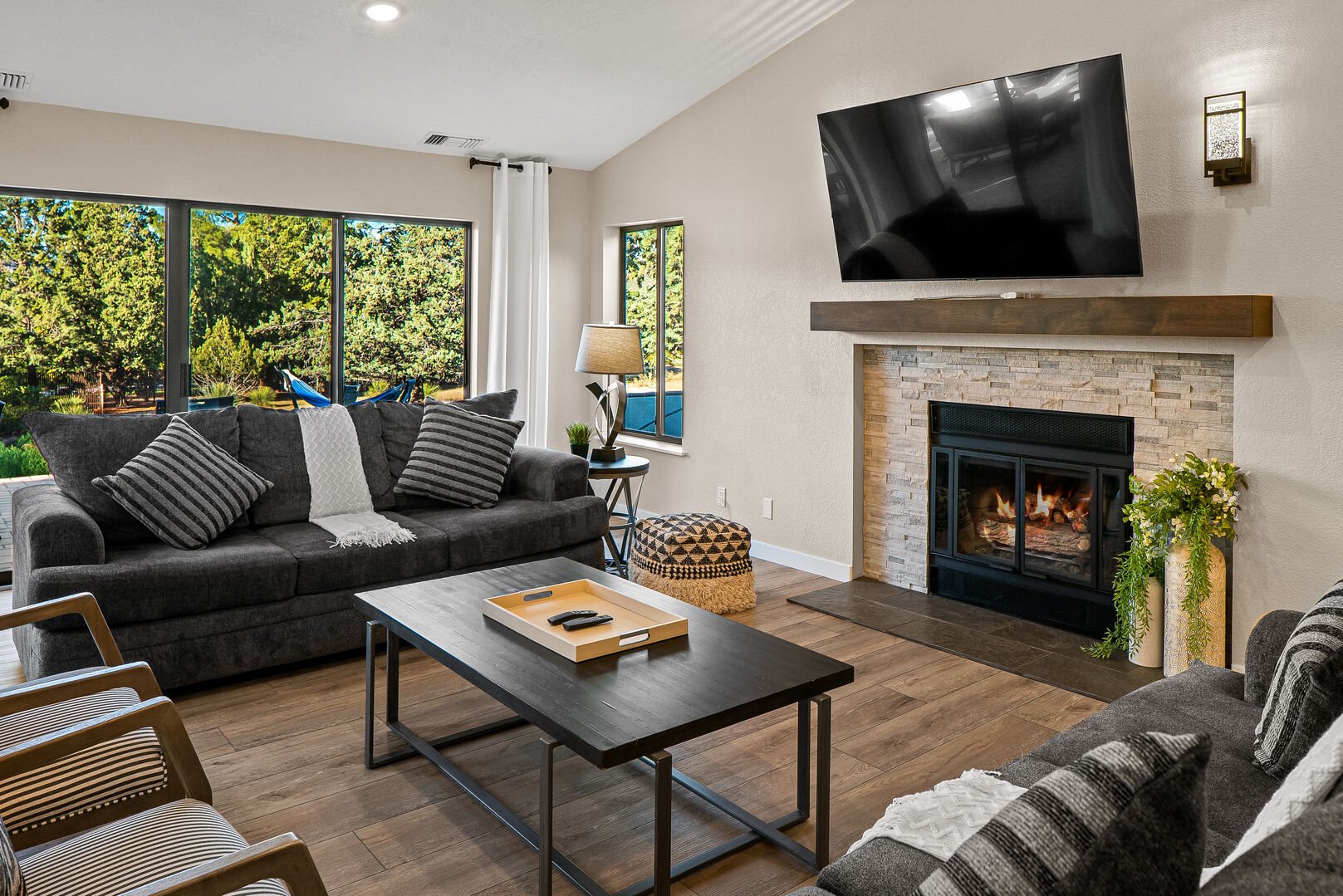 Saddle Peak Home - Image 13