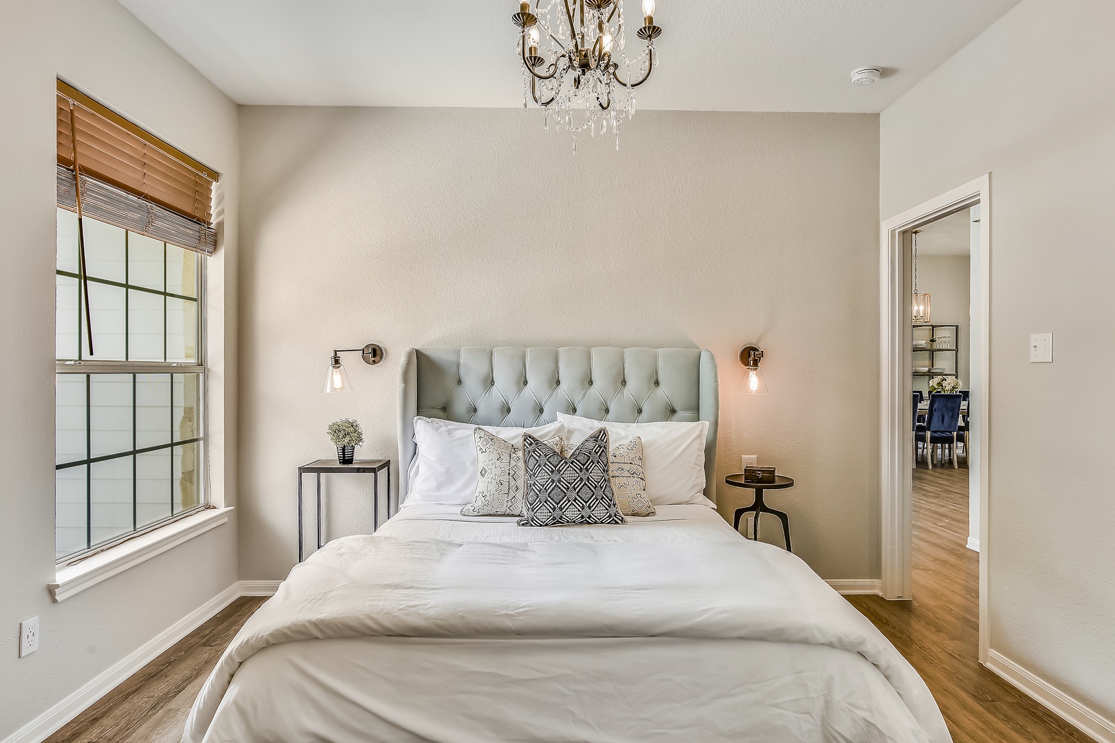 Sundown Manor - Image 33