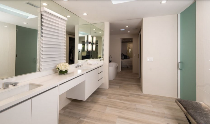 Dolphin Home - Image 14