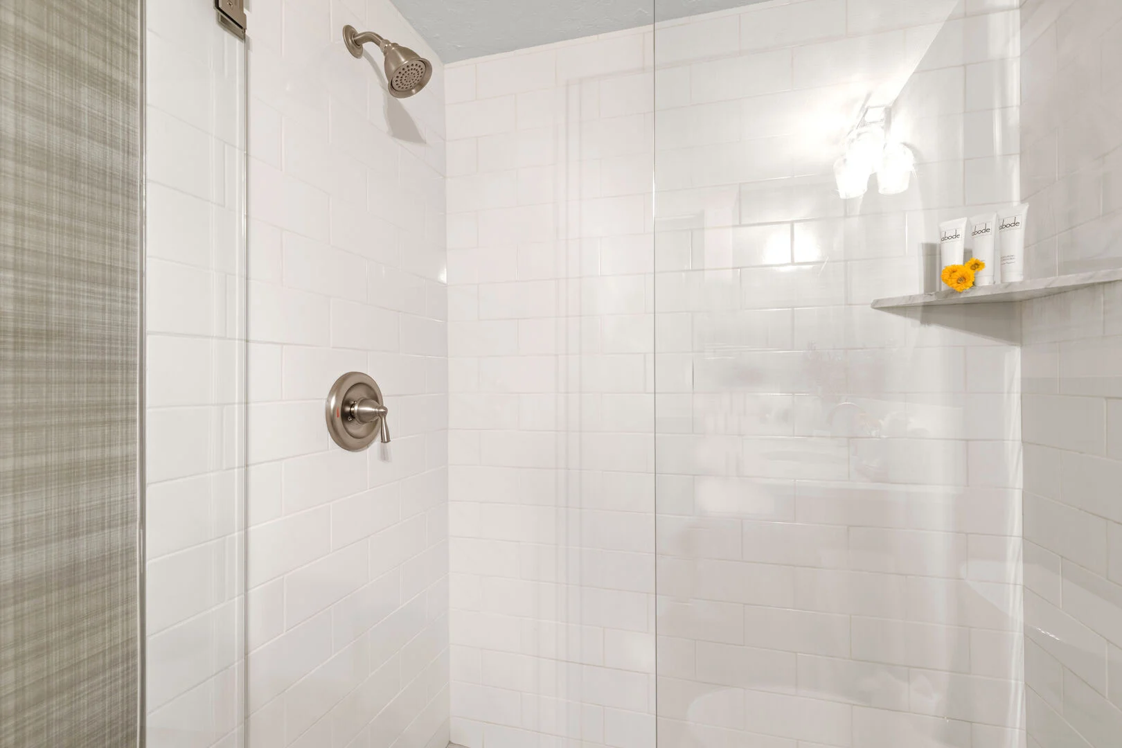 Silver Lake Home - Image 20