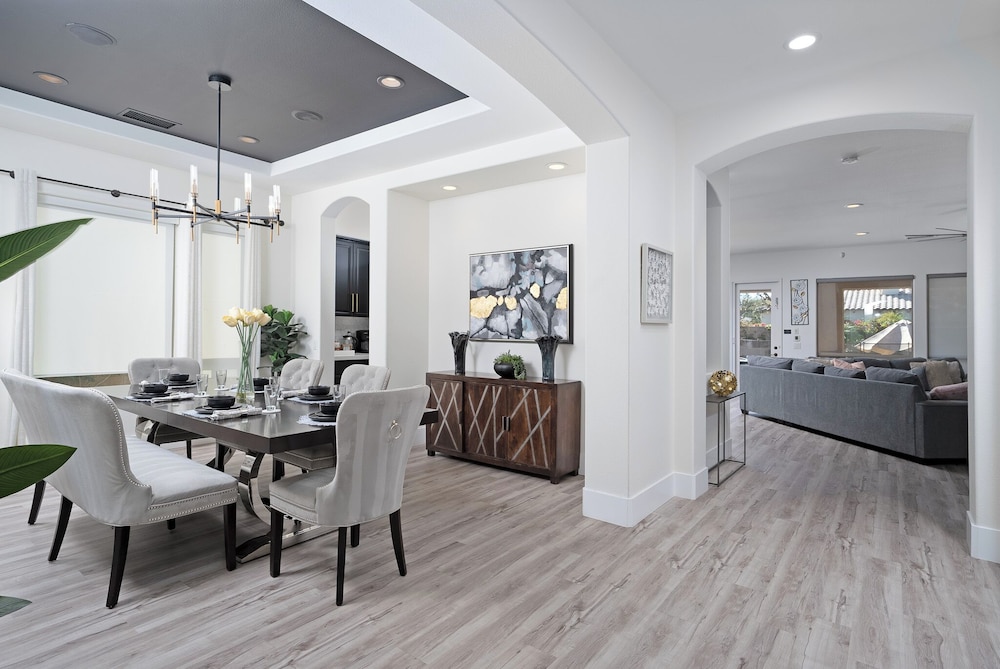 Casa Serenity Luxury Living w/ Pool & Jacuzzi - Image 10