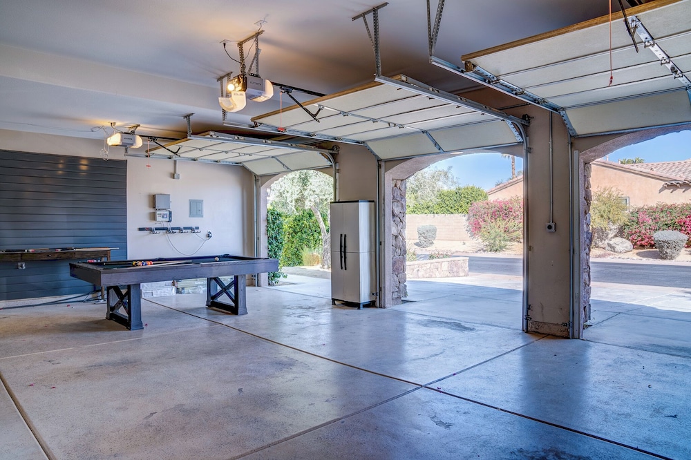 Casa Serenity Luxury Living w/ Pool & Jacuzzi - Image 13