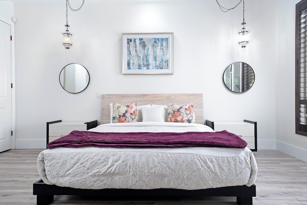 Casa Serenity Luxury Living w/ Pool & Jacuzzi - Image 20