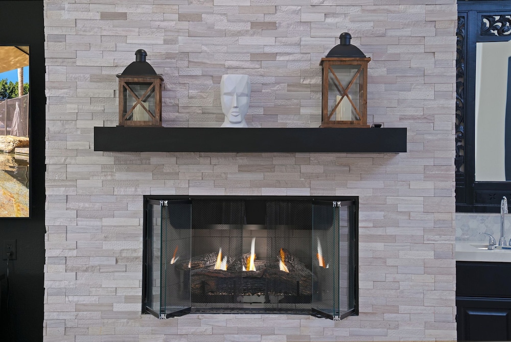 Casa Serenity Luxury Living w/ Pool & Jacuzzi - Image 30