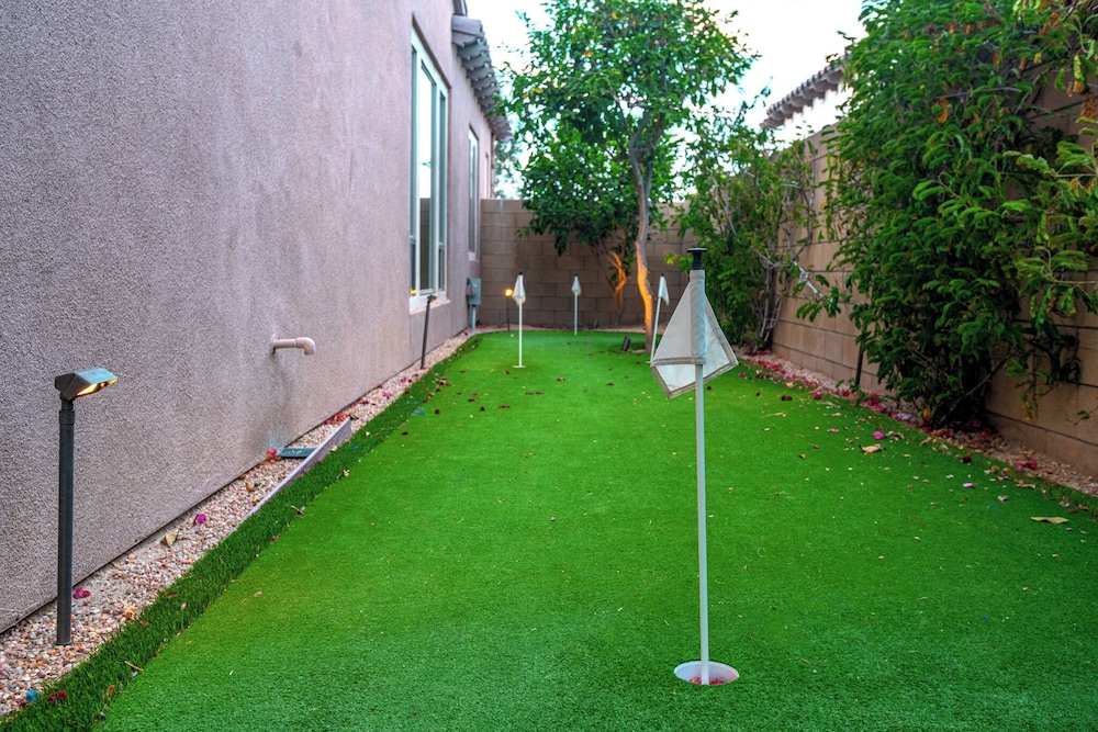 Casa Serenity Luxury Living w/ Pool & Jacuzzi - Image 46