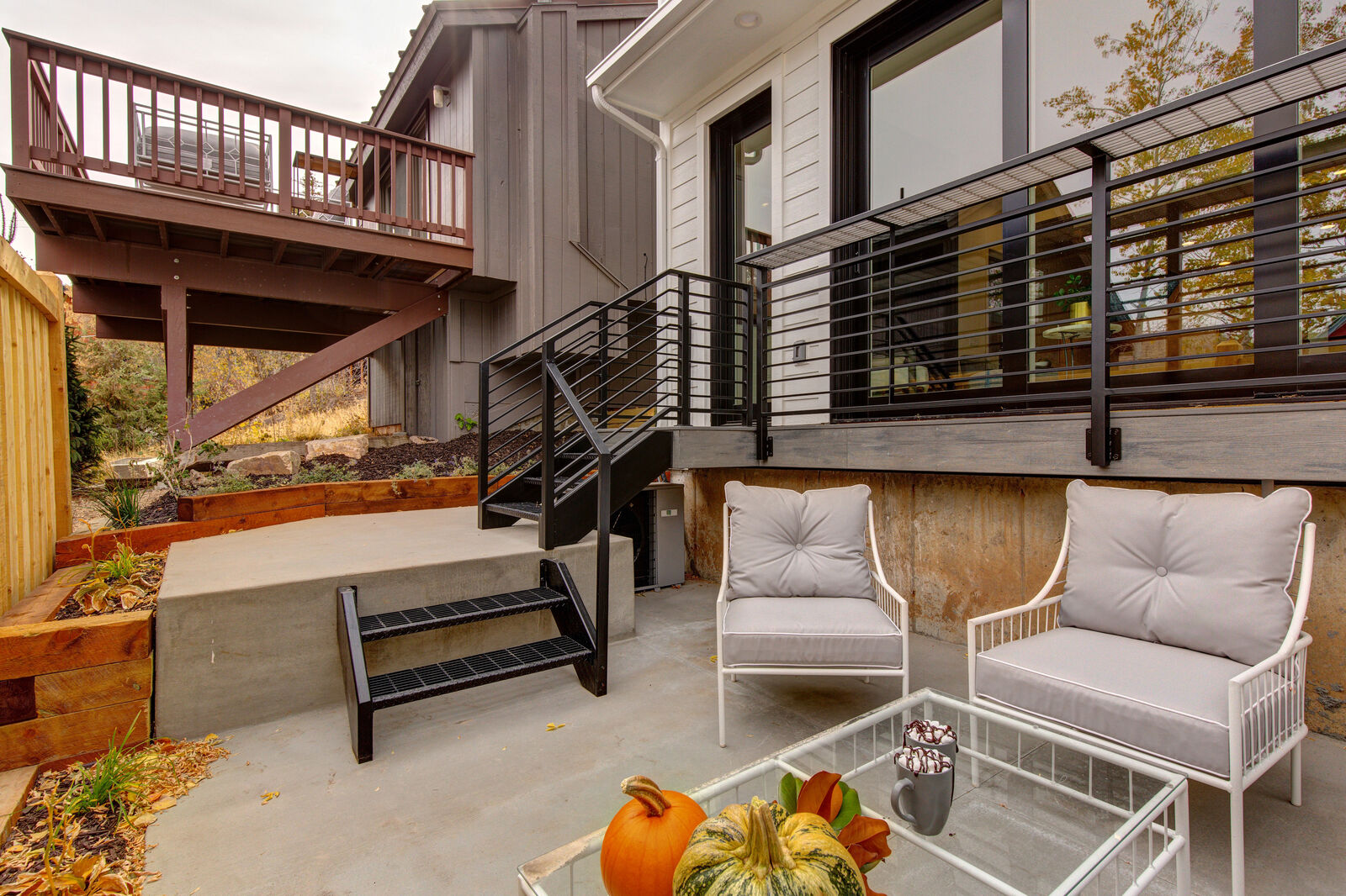 Lowell House - Image 42