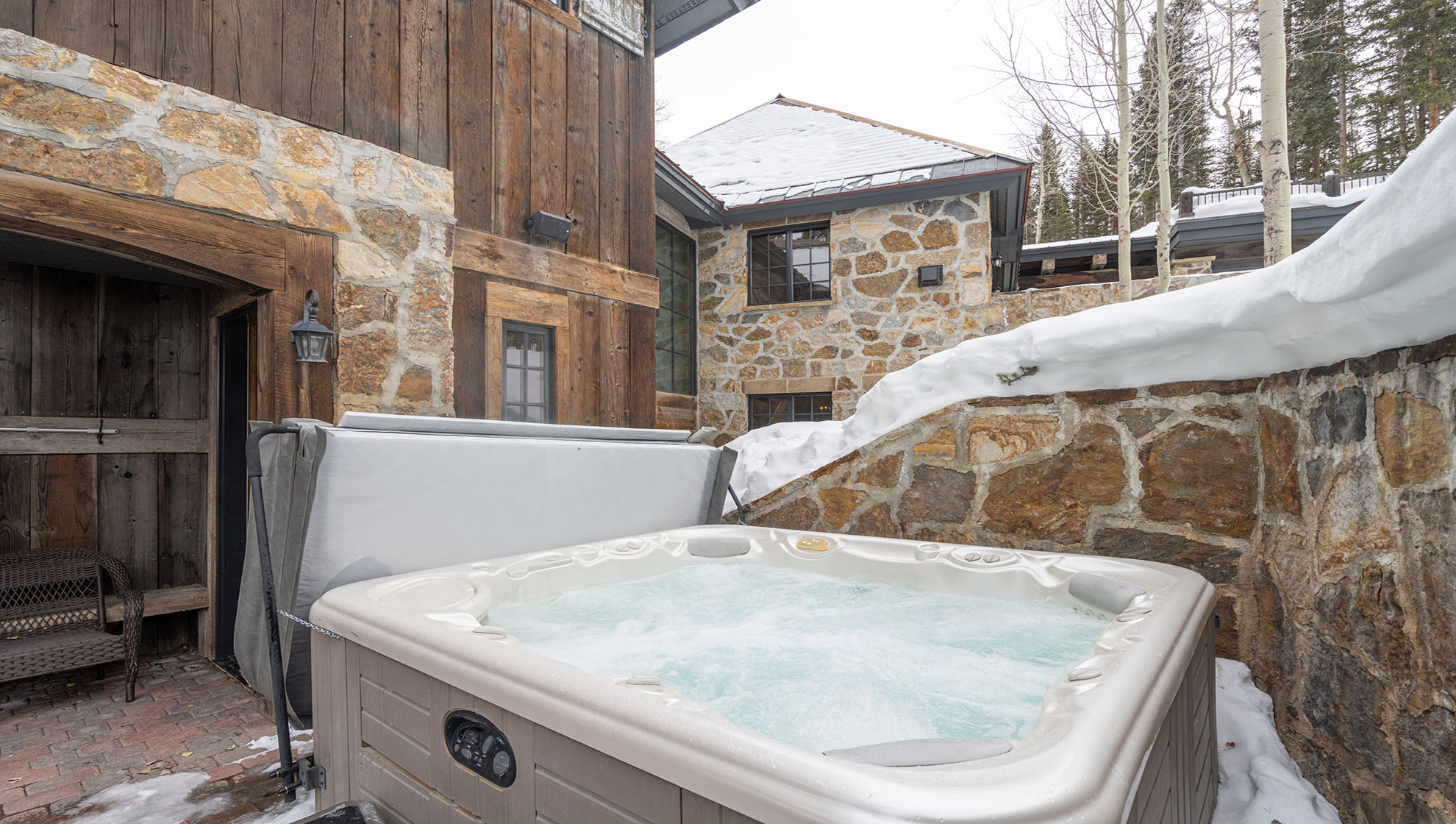 San Joaquin Manor - Image 47