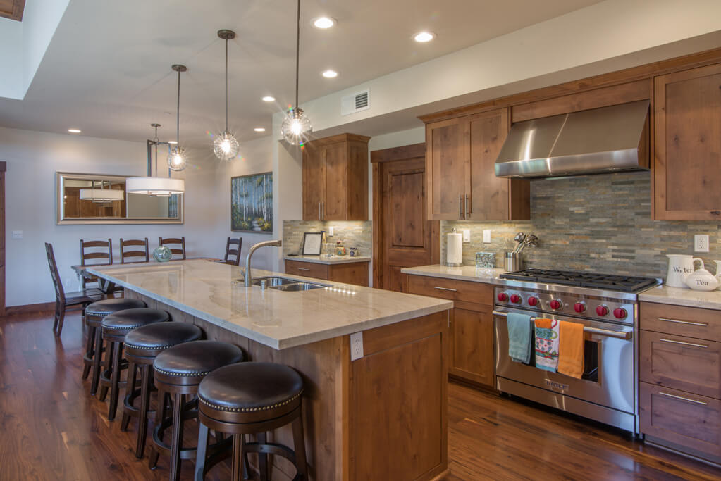 Hemlock House - Image 8