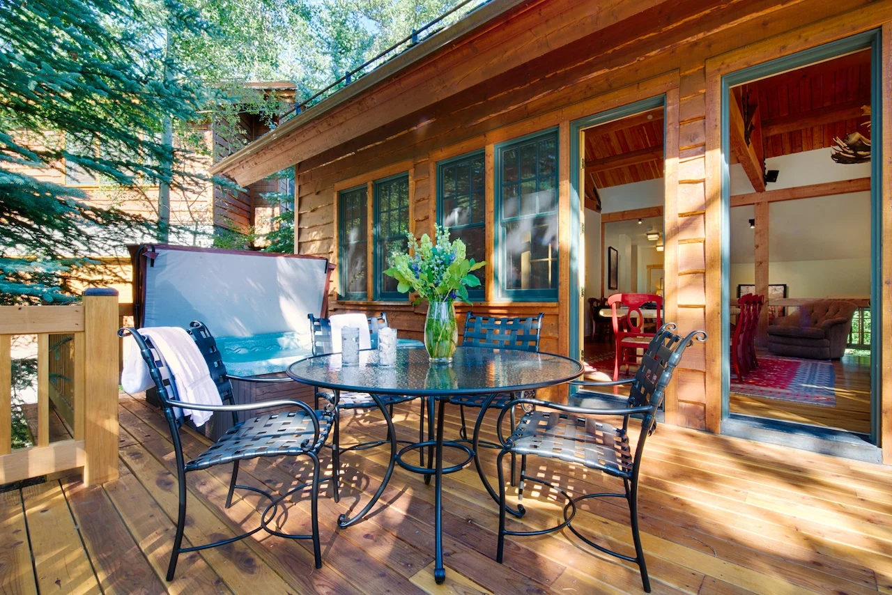 Yellow Rail House - Image 5