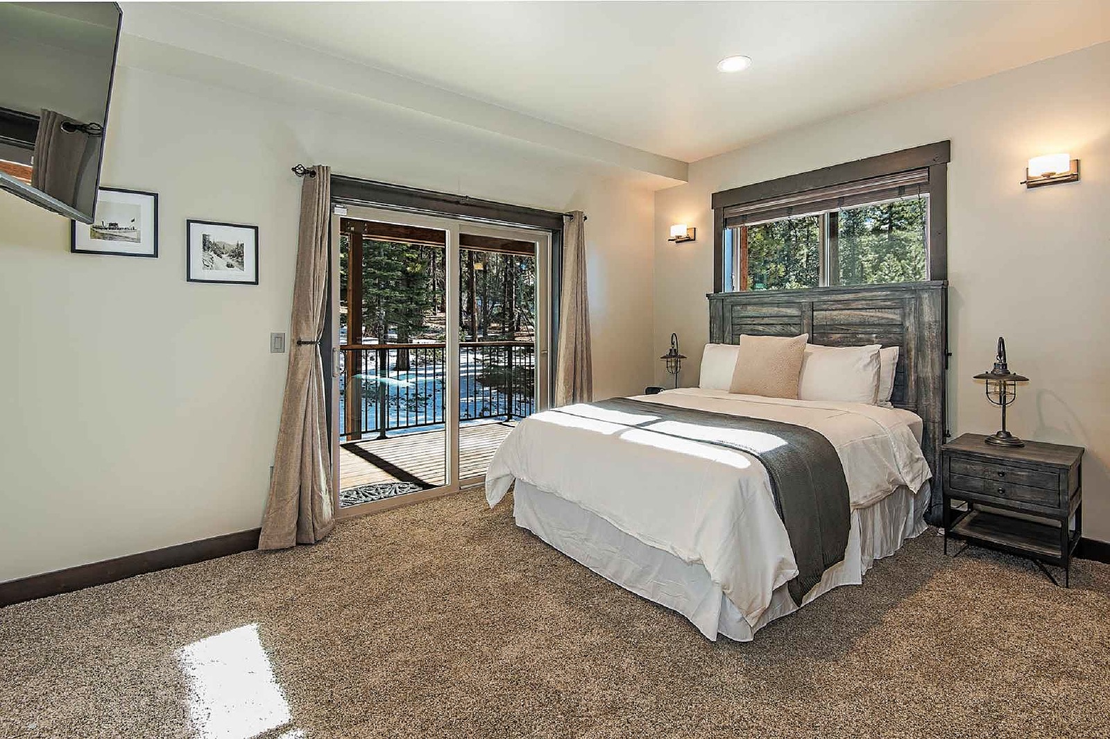 Trail Manor - Image 24