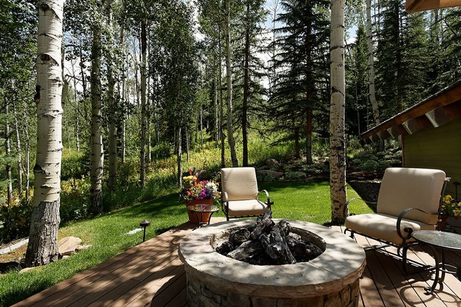 Forest Villa - Image 20