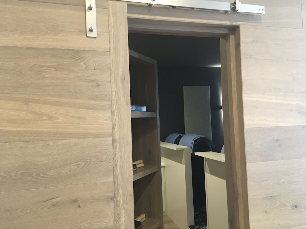 Mill Manor - Image 25