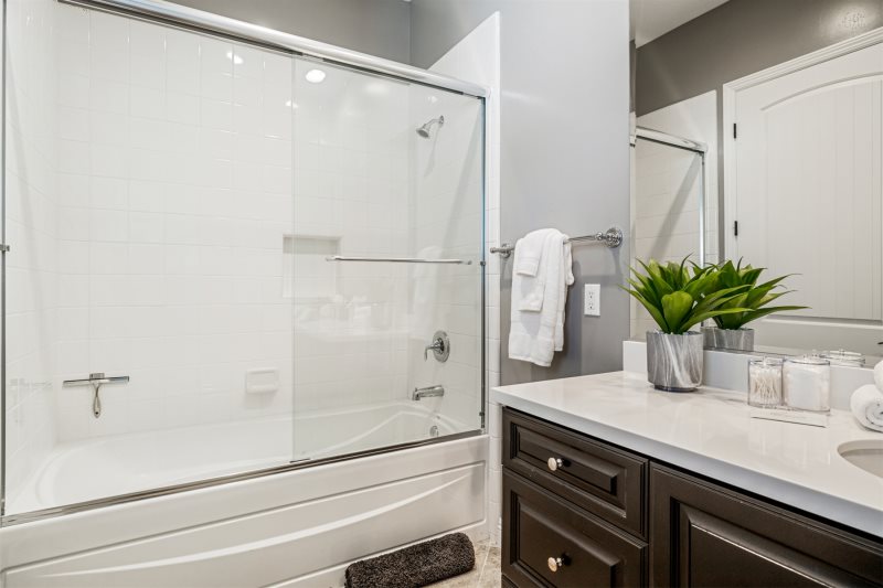 Selena Place - Image 31