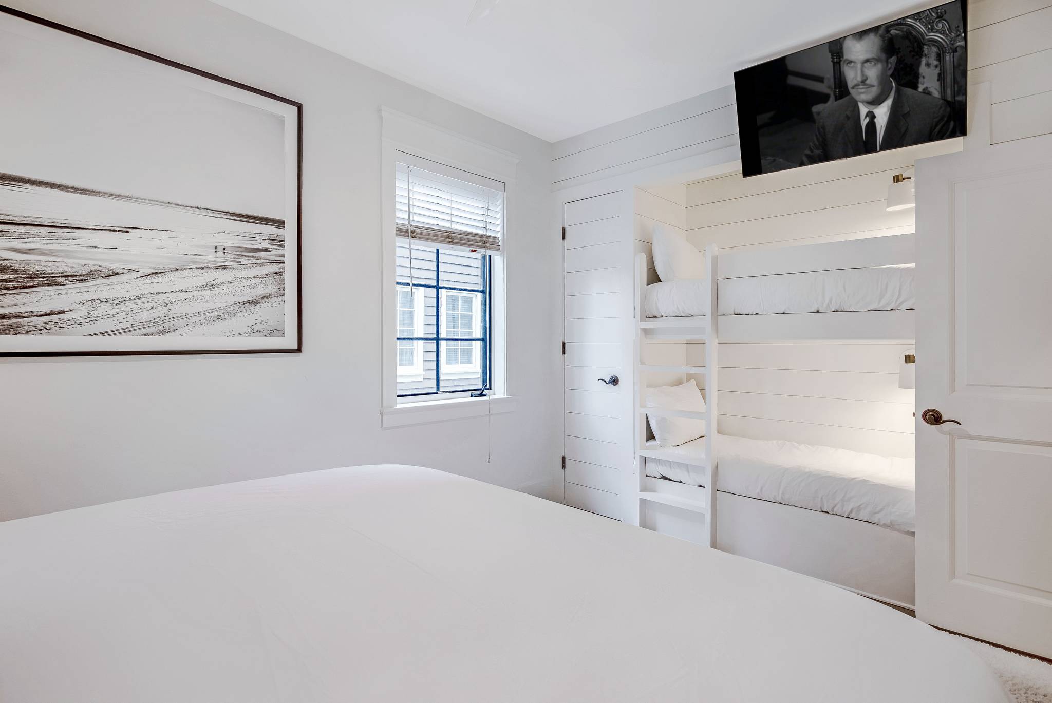 Augustine Home - Image 20