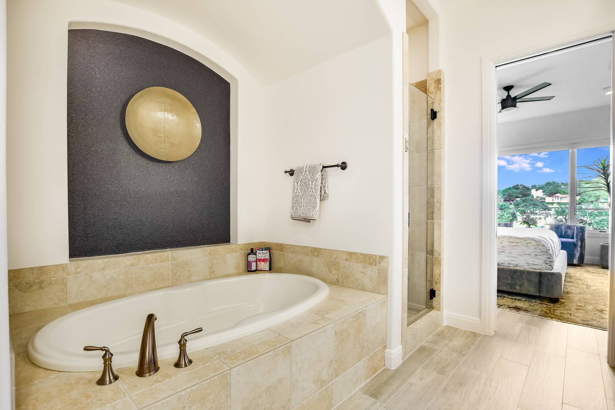 Parker Home - Image 25