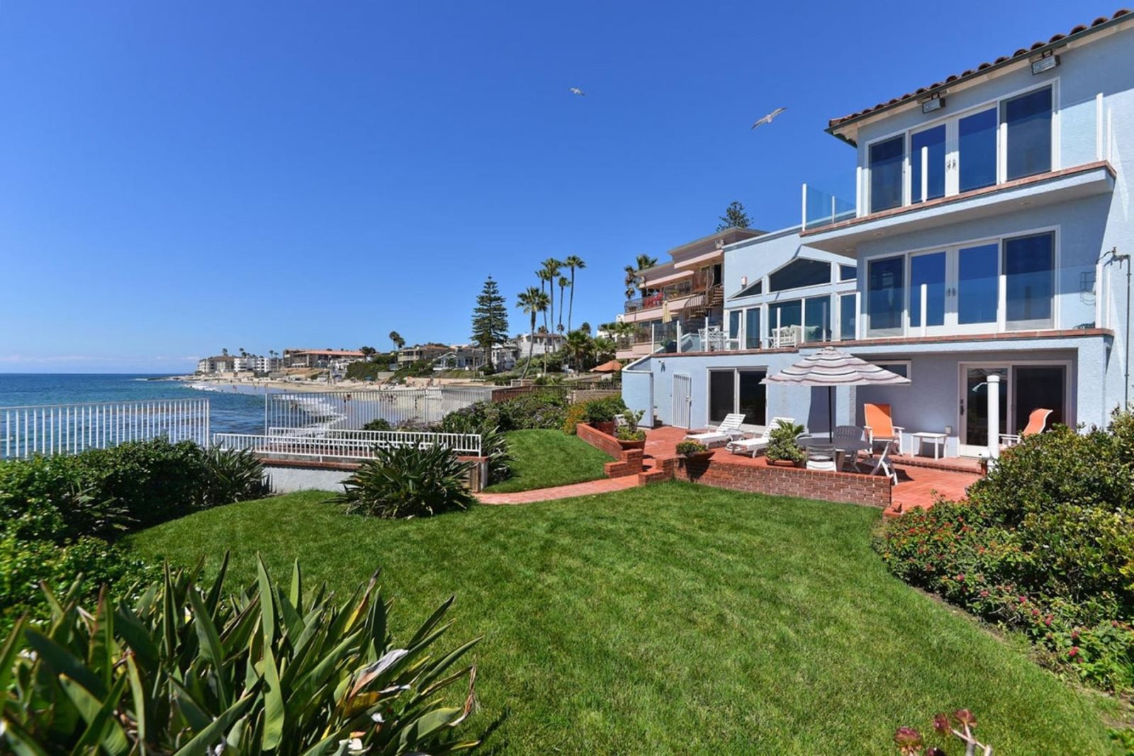 Beachside Place - Image 2