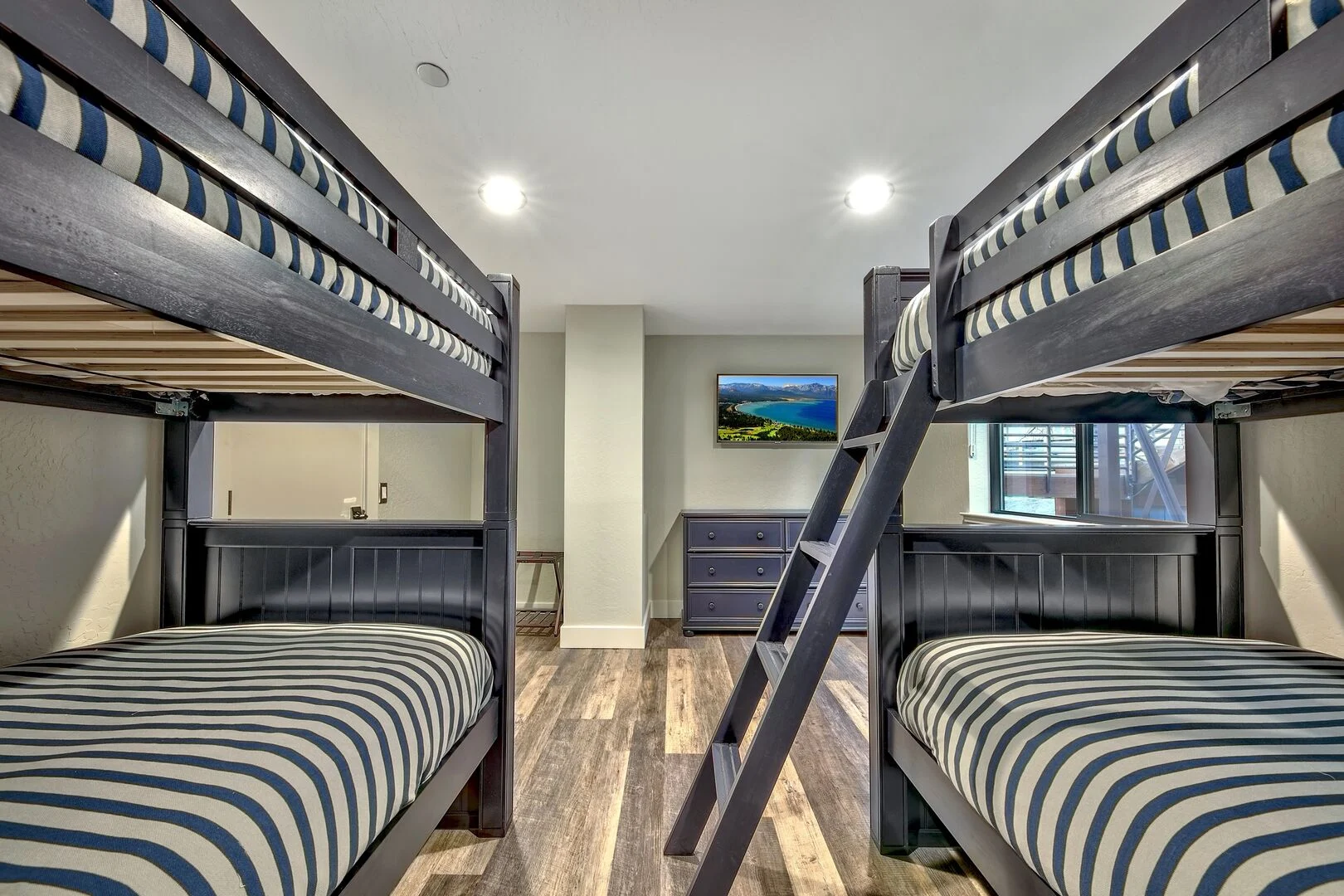 Tramway Estate  - Image 21