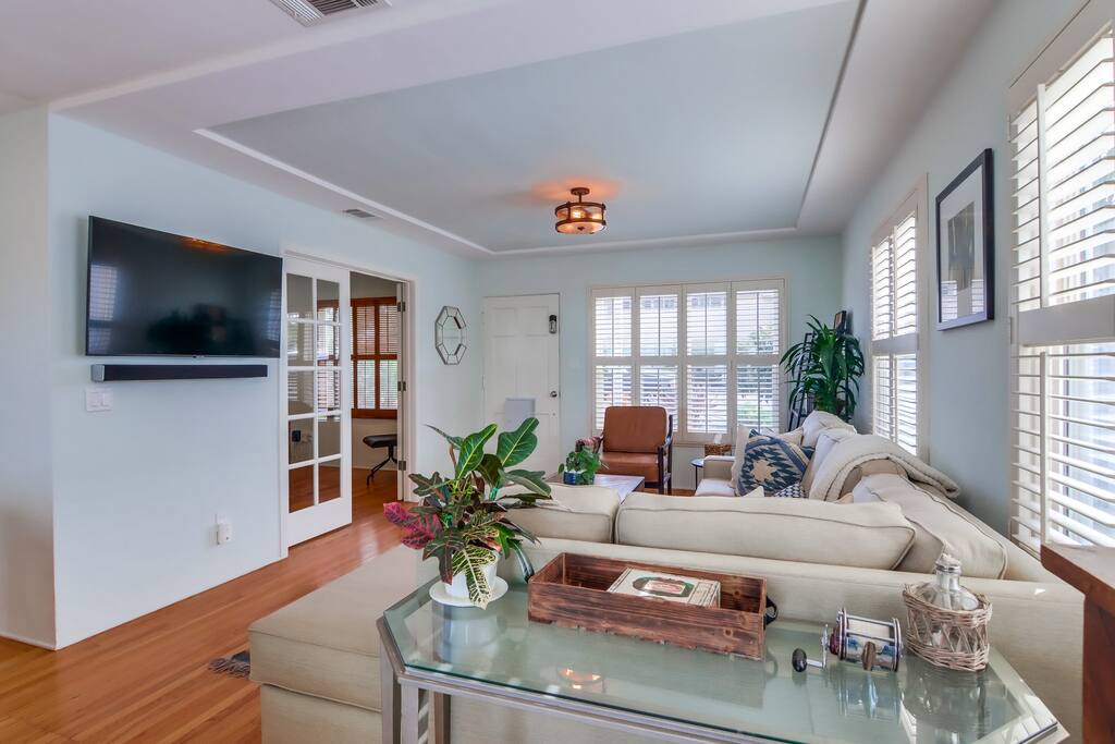 Blue Lagoon Home - Image 6