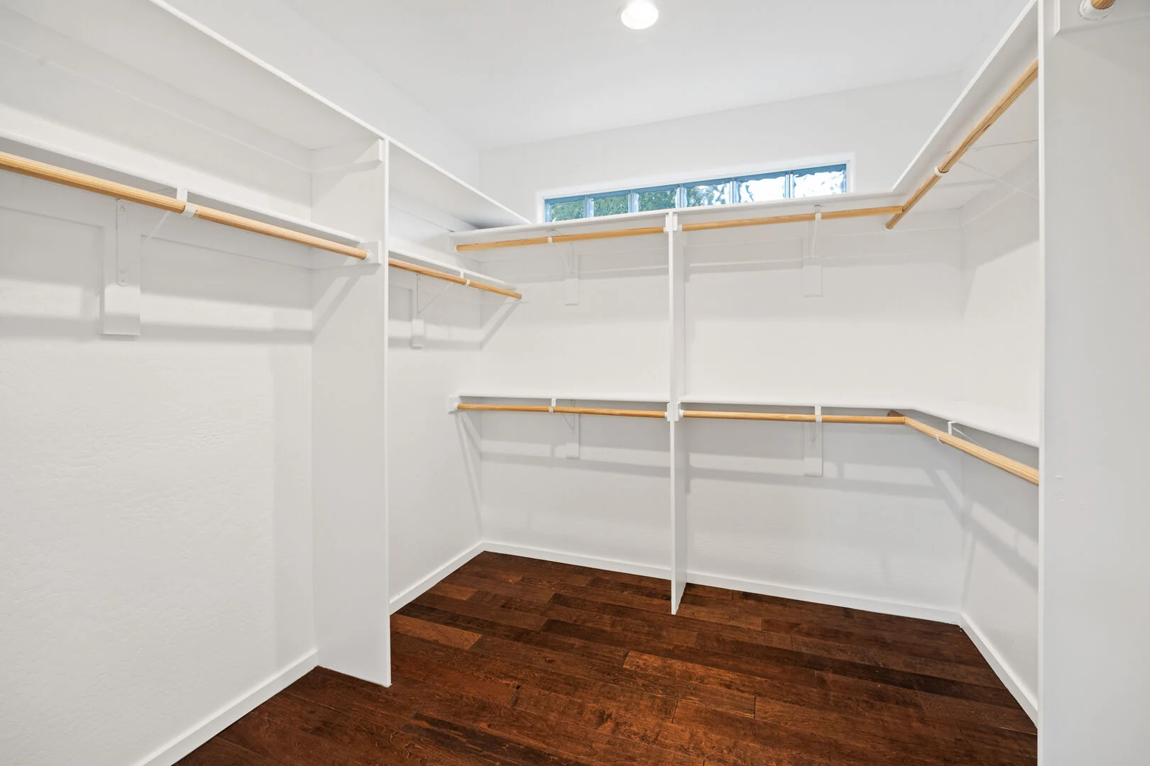 Waterfall House - Image 16