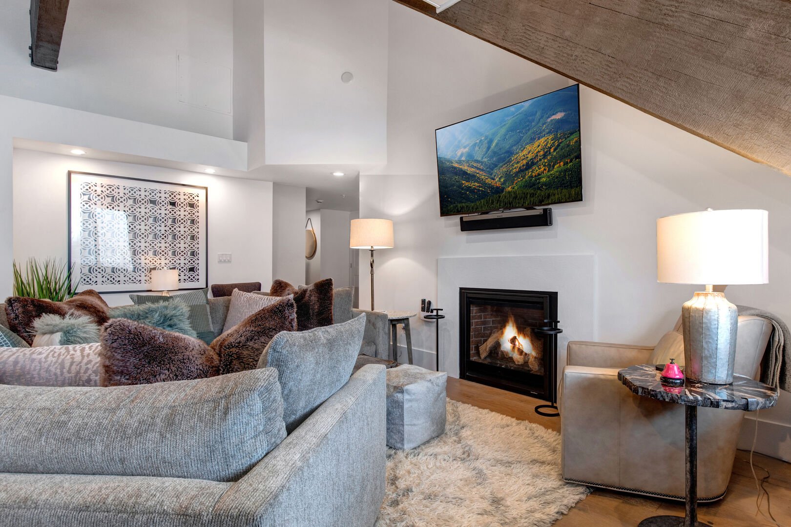 Deer House - Image 2