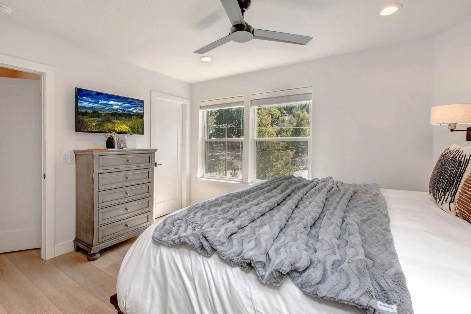 Park Avenue House - Image 20