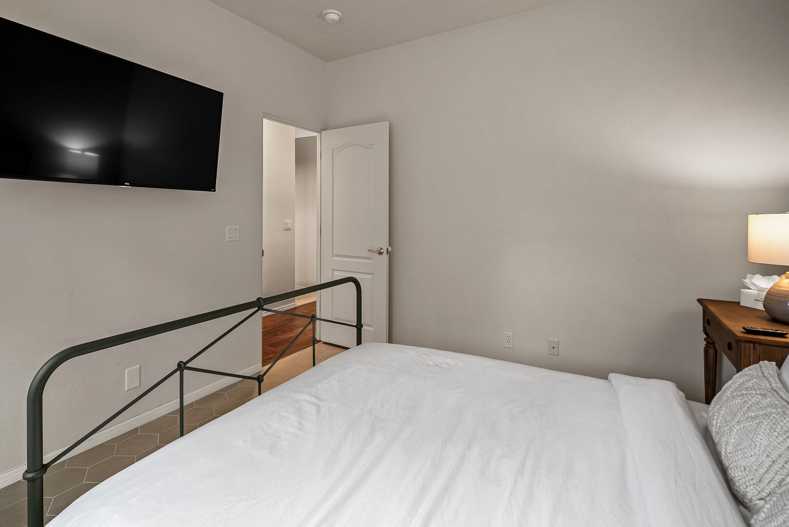 Tucker Home - Image 29