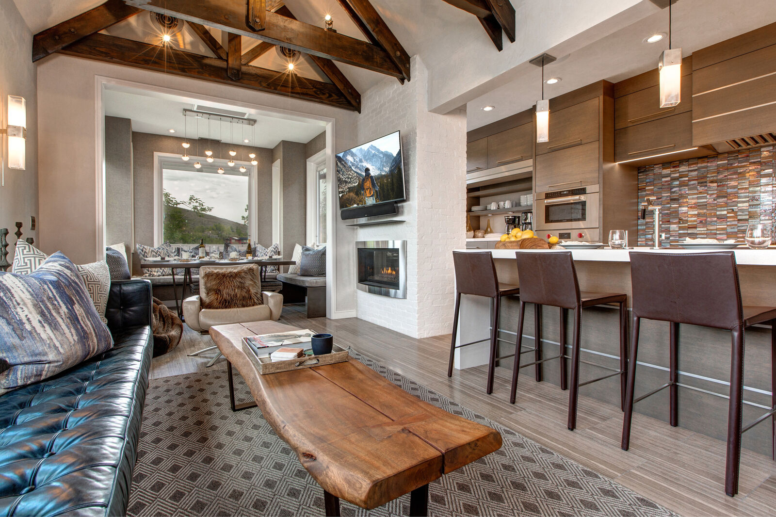 Boulder House - Image 17