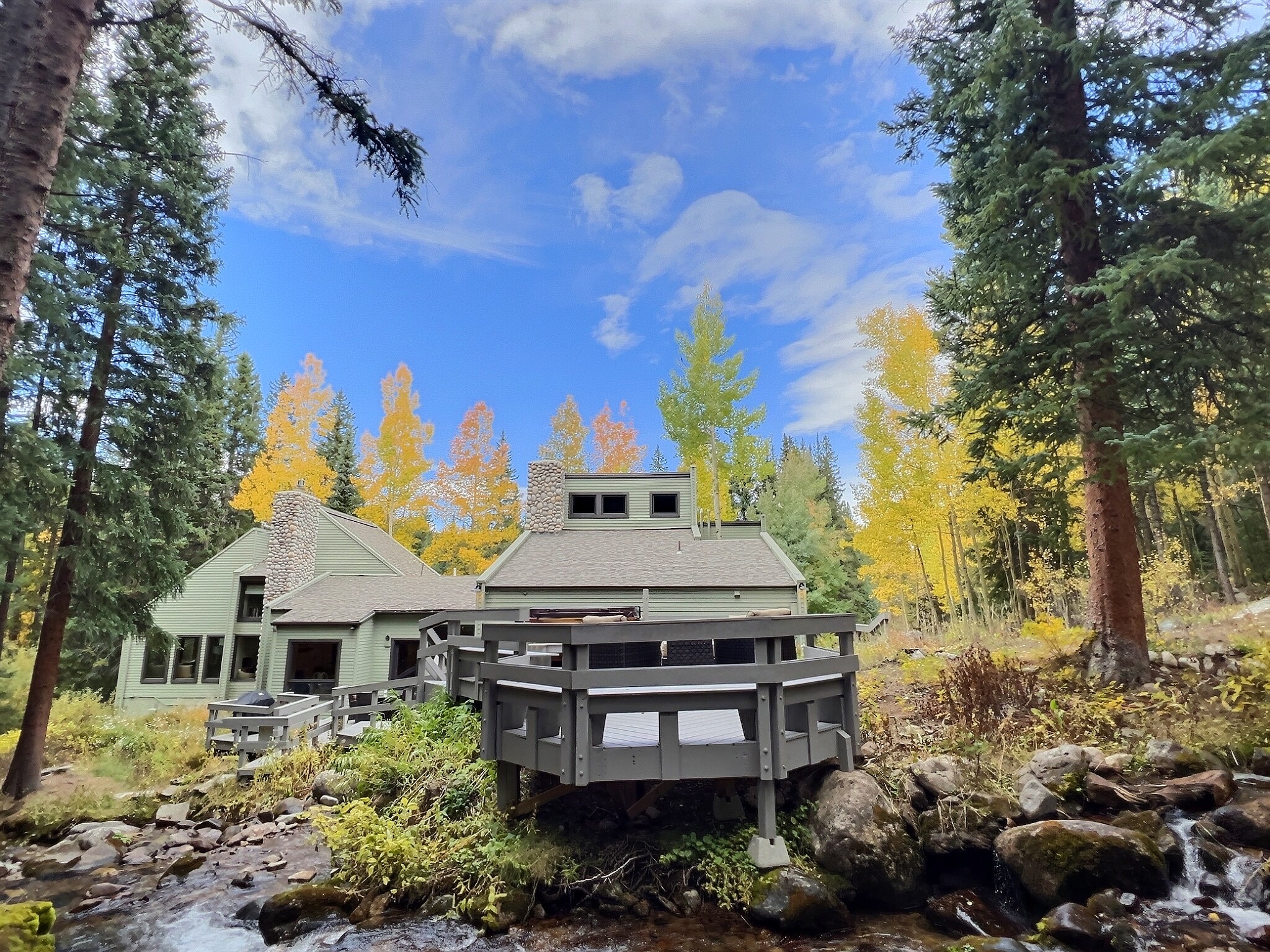 Creekside Chateau - Image 41