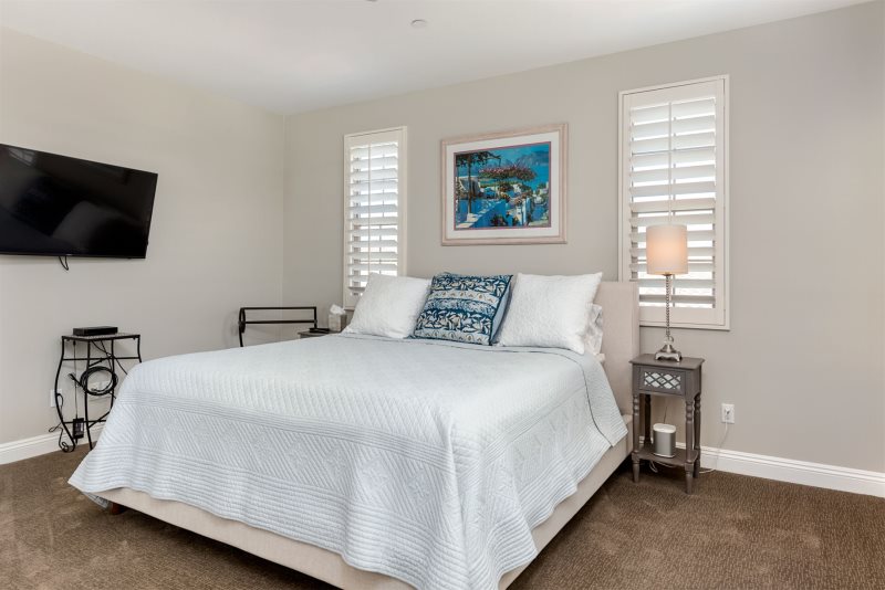 Scenic Fairway Home - Image 20