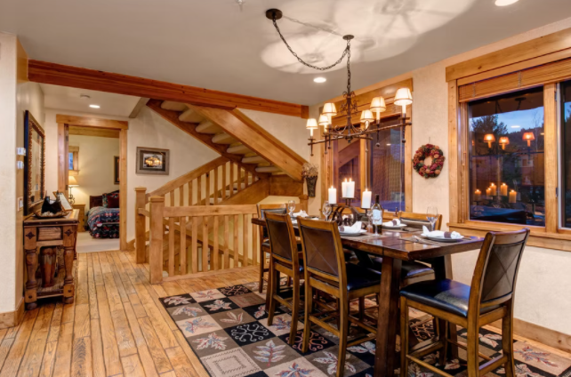 Edge Home - Image 11