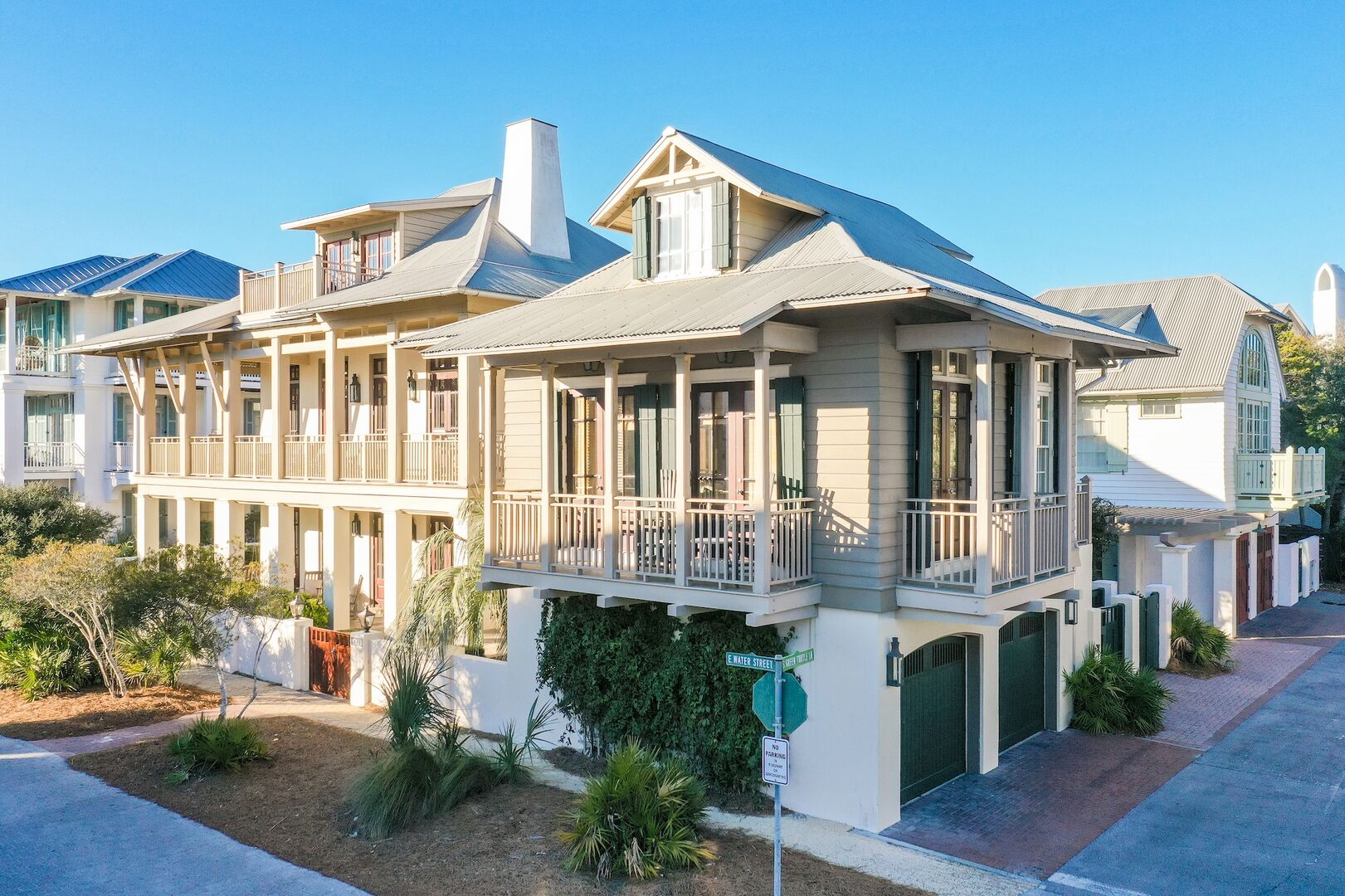 Water Street House - Image 4