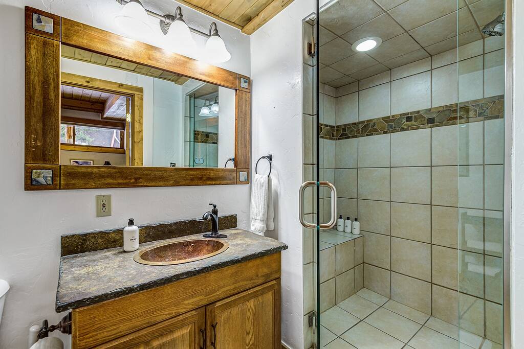 Spruce Creek Home - Image 20