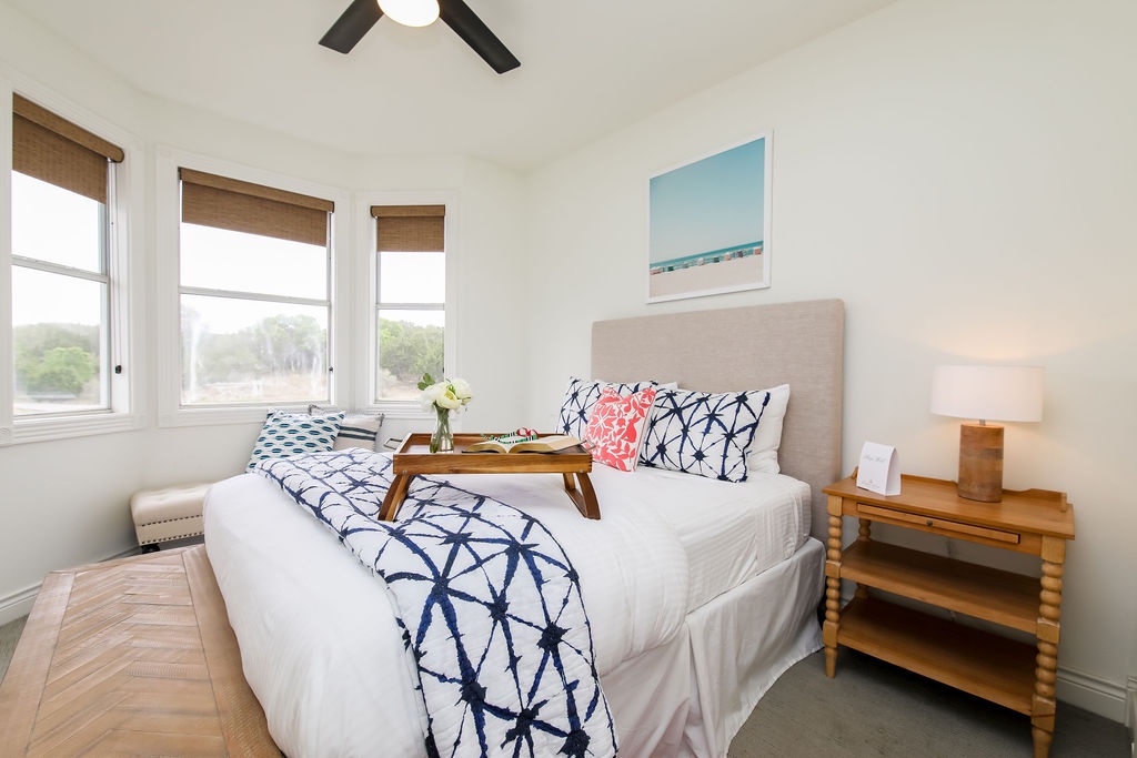 Hideaway Manor - Image 19