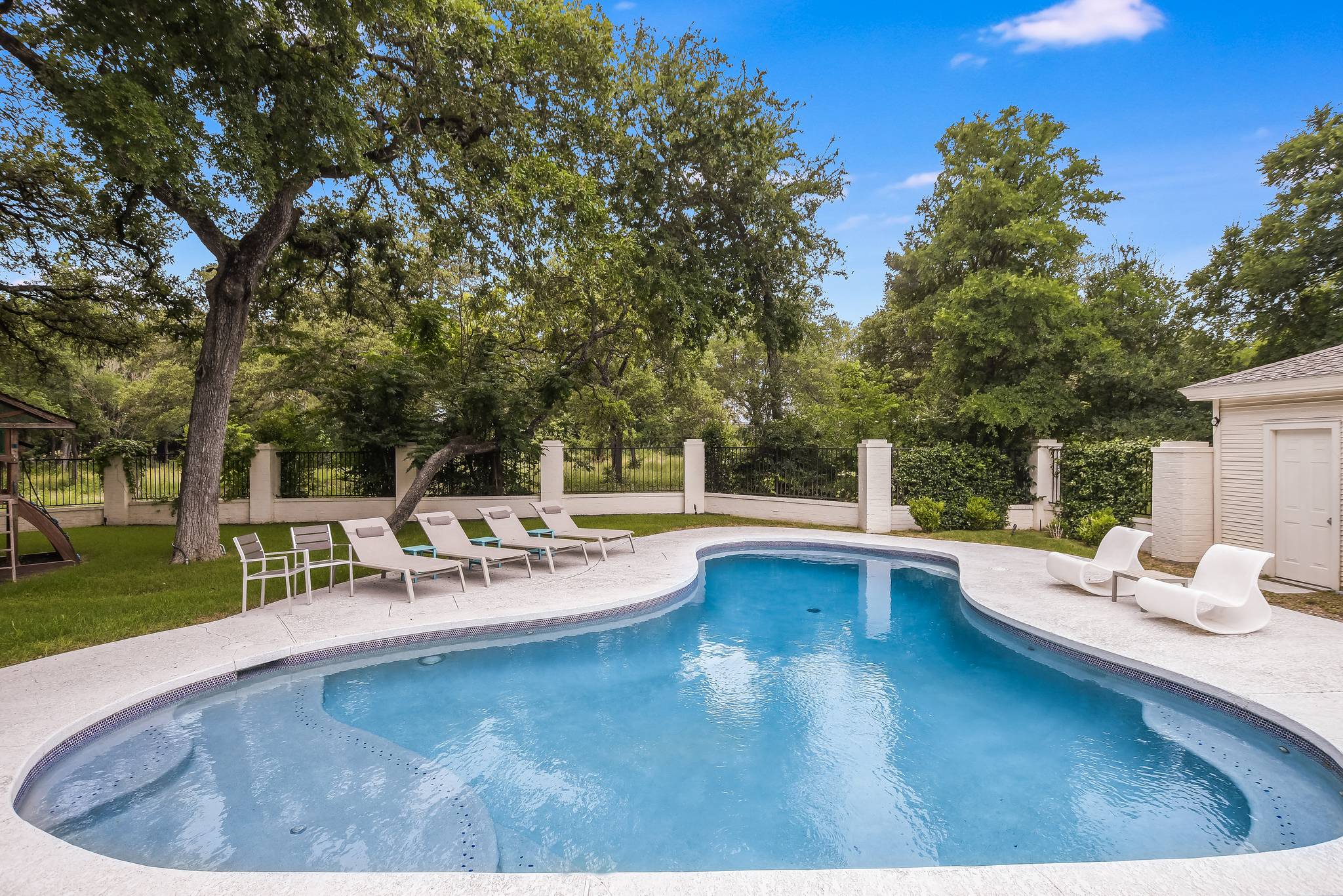 Graham Villa - Image 49